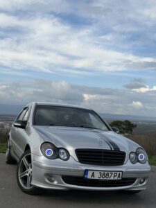 Mercedes-Benz w203