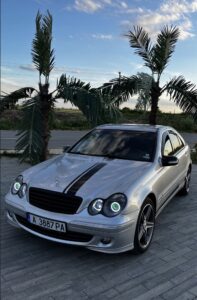 Mercedes-Benz w203